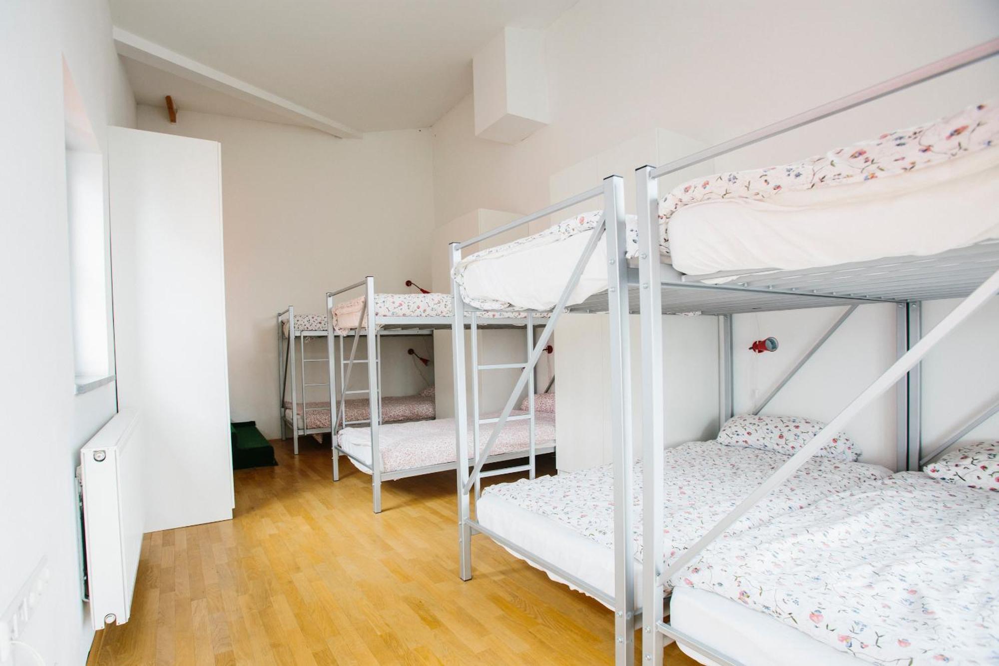 Cukrarna Guest Accommodation คราน ภายนอก รูปภาพ
